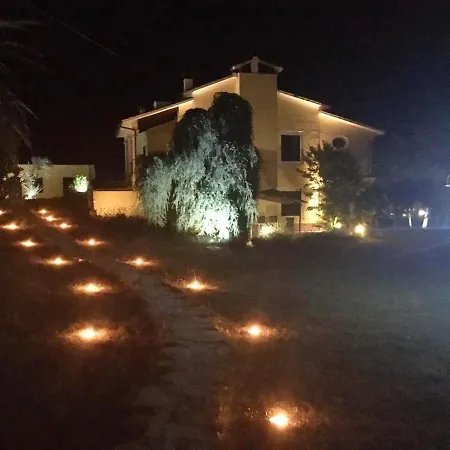 Charming House In With Shared Pool Mogliano