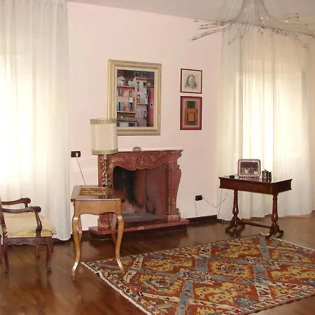 Charming House In With Shared Pool Сasa de vacaciones *